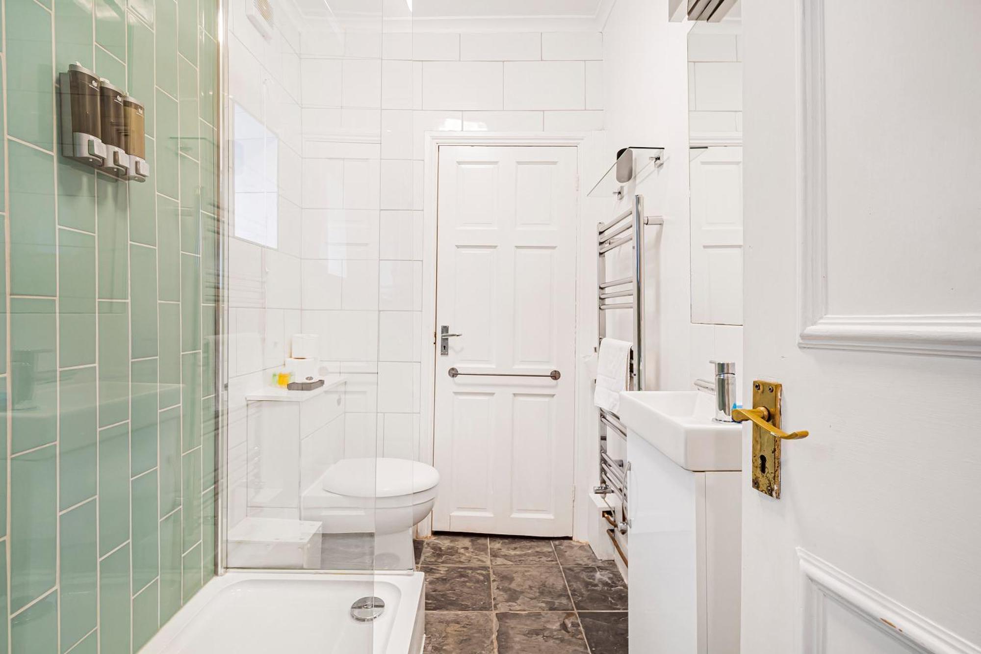 Pass The Keys Private Garden Apartment By Tulse Hill Station London Eksteriør billede